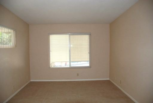 72755 Sierra Vista Dr - Photo 3 of 9