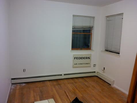 148 Bay 29th St - Photo 3 of 10