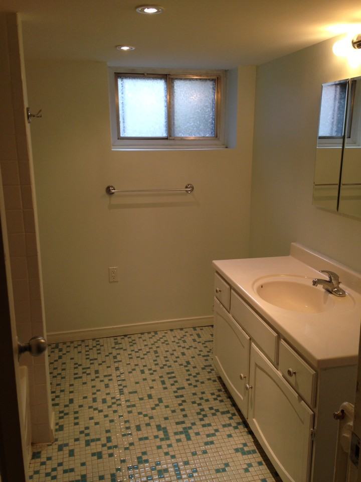 65 Ellerbeck St - Photo 3 of 6
