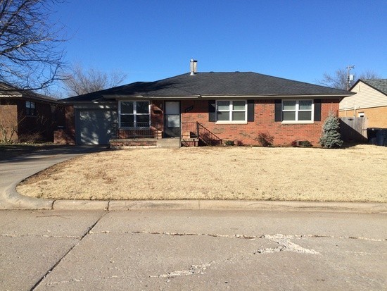 2937 NW 67th St - Photo 2 of 7