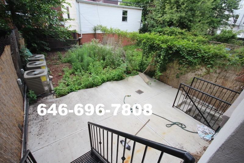 1177 Putnam Ave 1F, New York, NY 11221 3 Bedroom Apartment for Rent