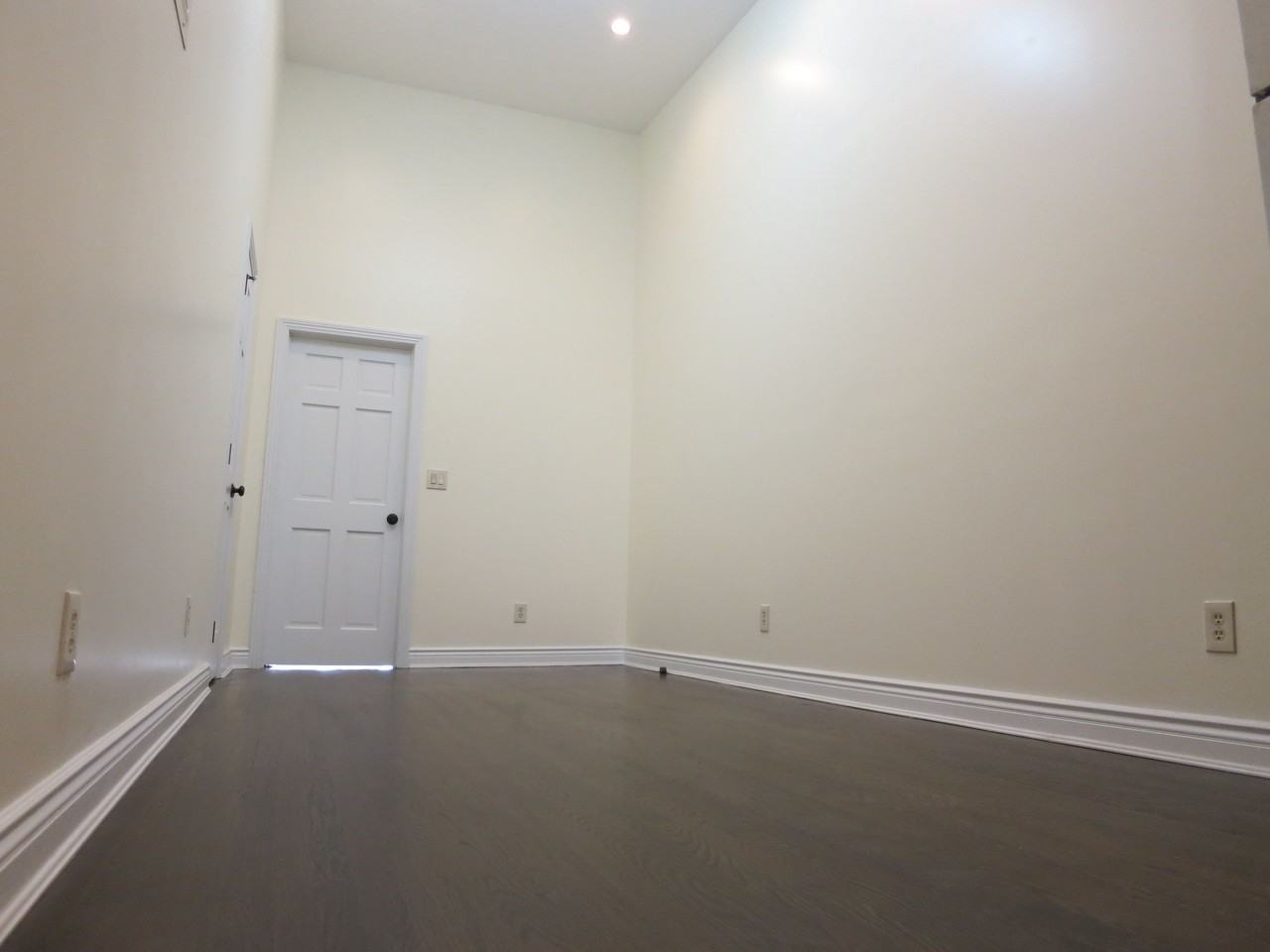 157 Evergreen 2R - Photo 2 of 7