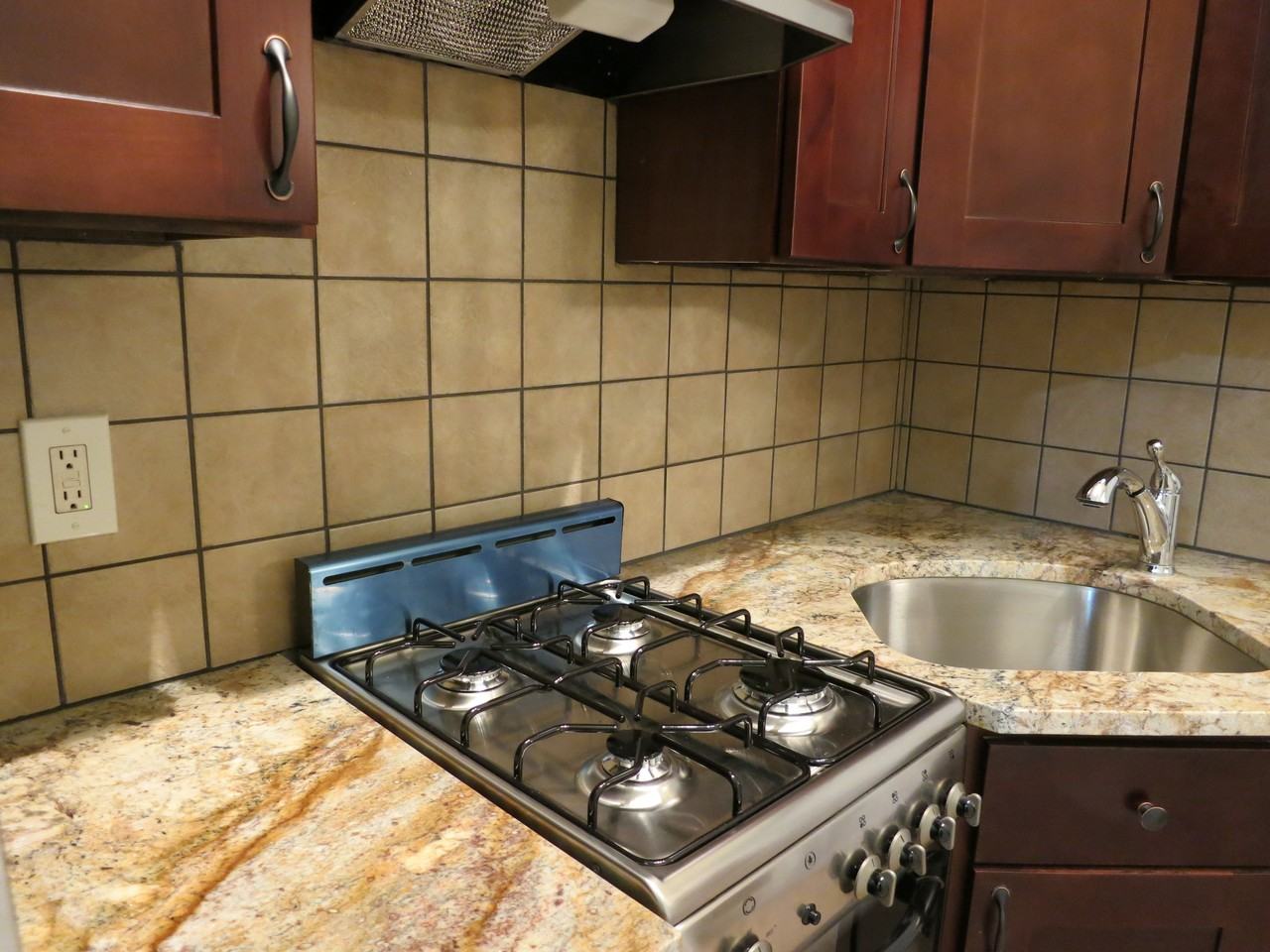 157 Evergreen 2R - Photo 3 of 7