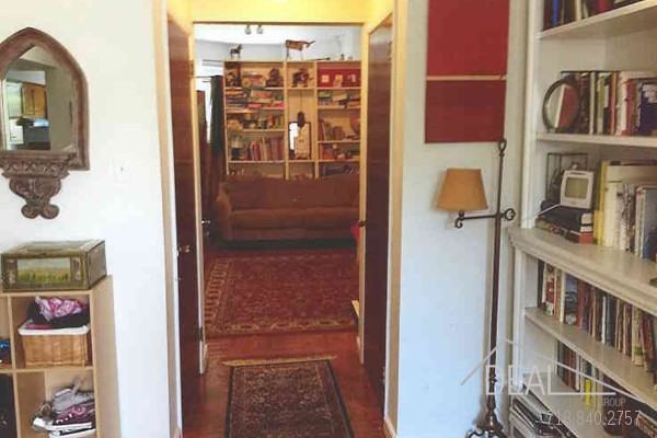 606 7th St 3rdFL - Photo 3 of 11