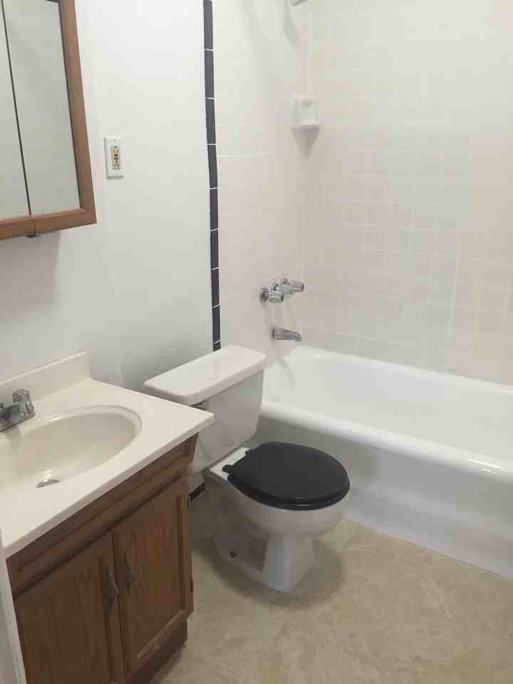 274 Henry St 4thFL - Photo 3 of 6