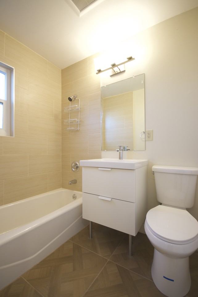 3054 David Ave - Photo 3 of 4