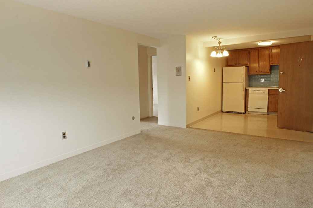1043 Massachusetts Ave - Photo 2 of 9