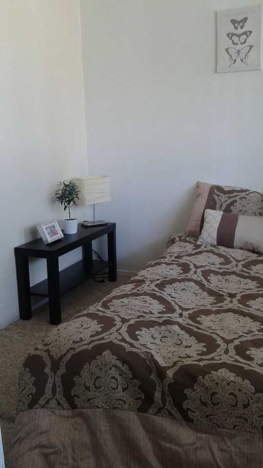 4642 Pender St - Photo 2 of 5