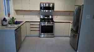467 Parkdale Ave - Photo 2 of 7