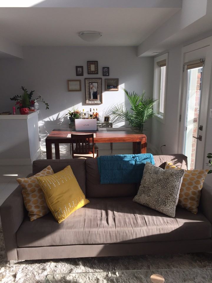 79 Young St - Photo 2 of 12