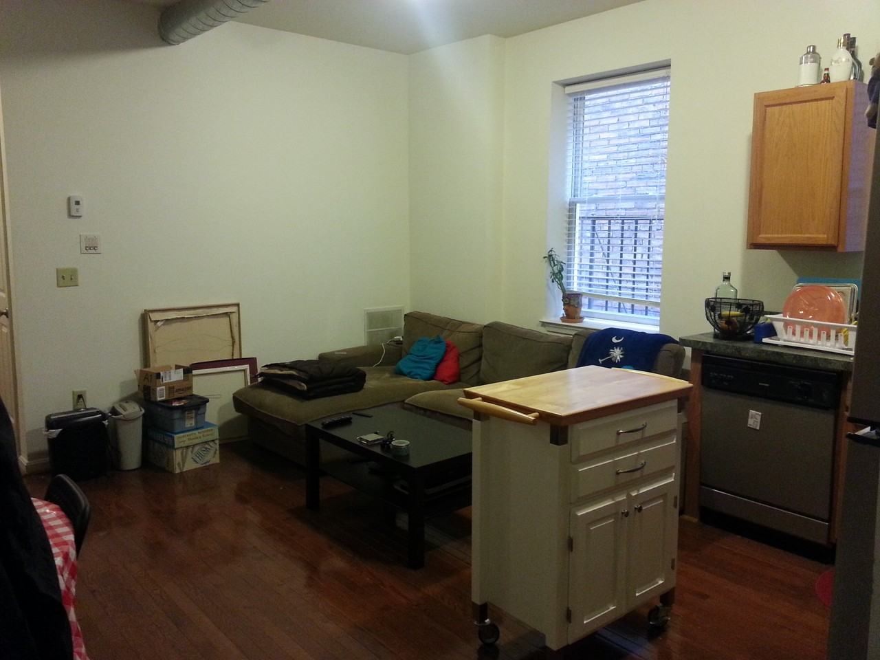 222 W Monument St - Photo 2 of 10