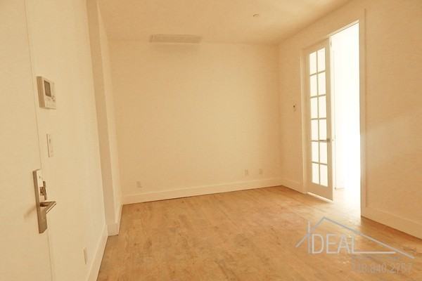 867 Park Ave #4G - Photo 2 of 8