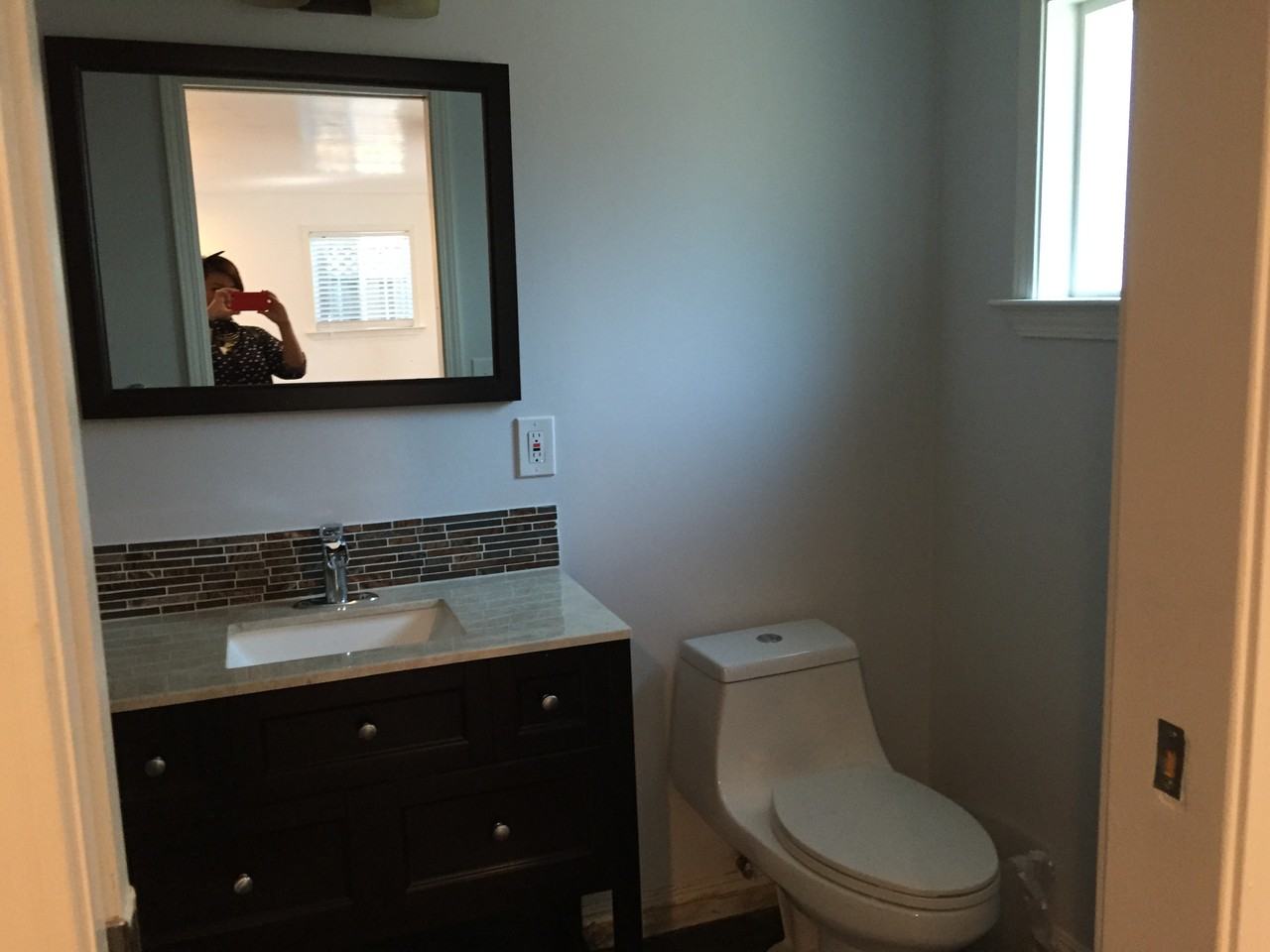 14550 Oak St - Photo 3 of 4