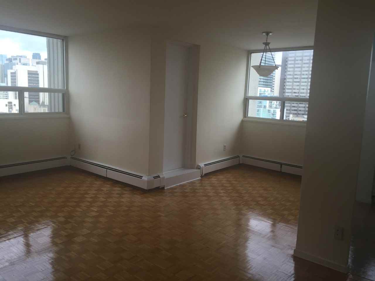 50 Stephanie St #1811