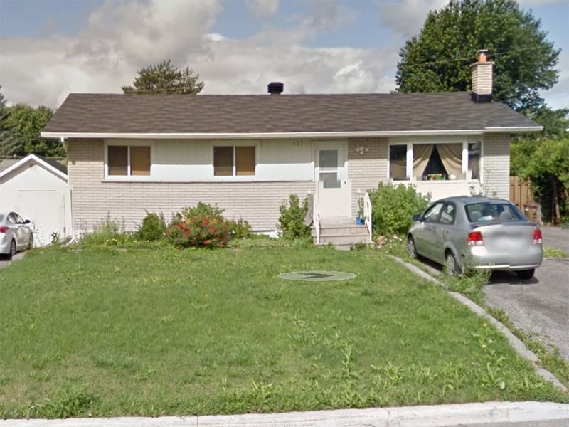 527 Rue Lafrance 3, Gatineau, QC J8P 6C8 3 Bedroom Apartment for