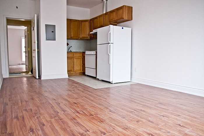 5324 Place Lucy - Photo 2 of 6