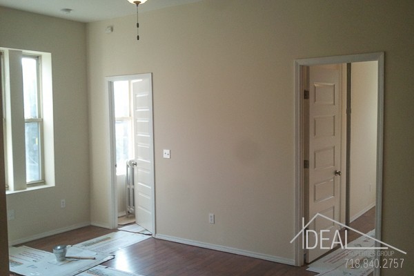 475 16th St #3R - Photo 2 of 8