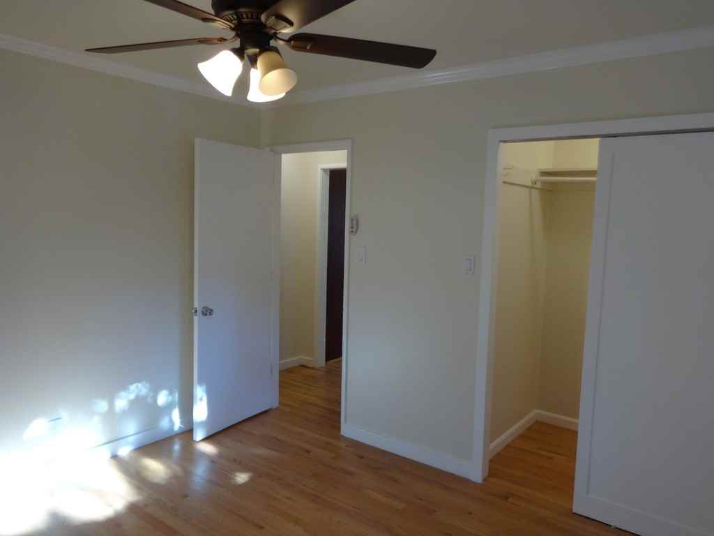 1735 Alma St - Photo 2 of 5