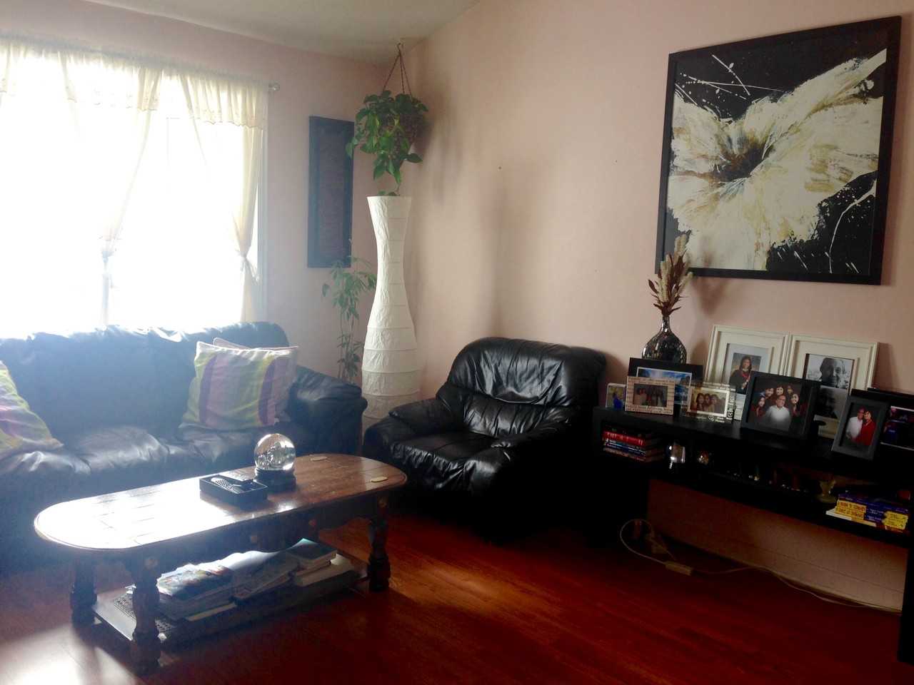 8 Leameadow Way - Photo 2 of 10