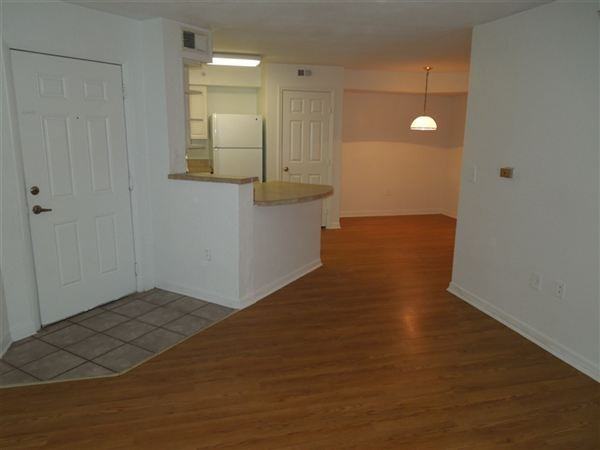 Osborne Landing Apartments - Photo 3 of 5