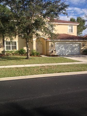 6242 Indian Forest Cir - Photo 2 of 11