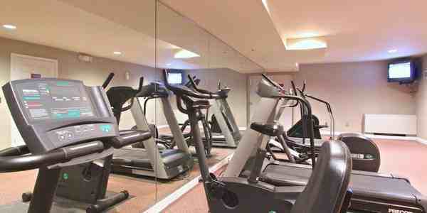 3713 Lee Hwy - Photo 2 of 6