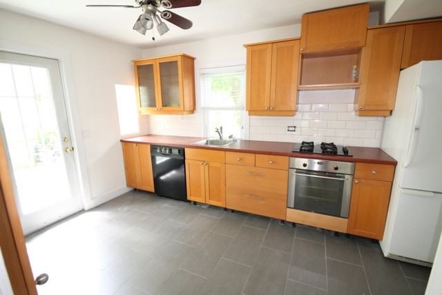 46 Nelson St #MAIN - Photo 3 of 14