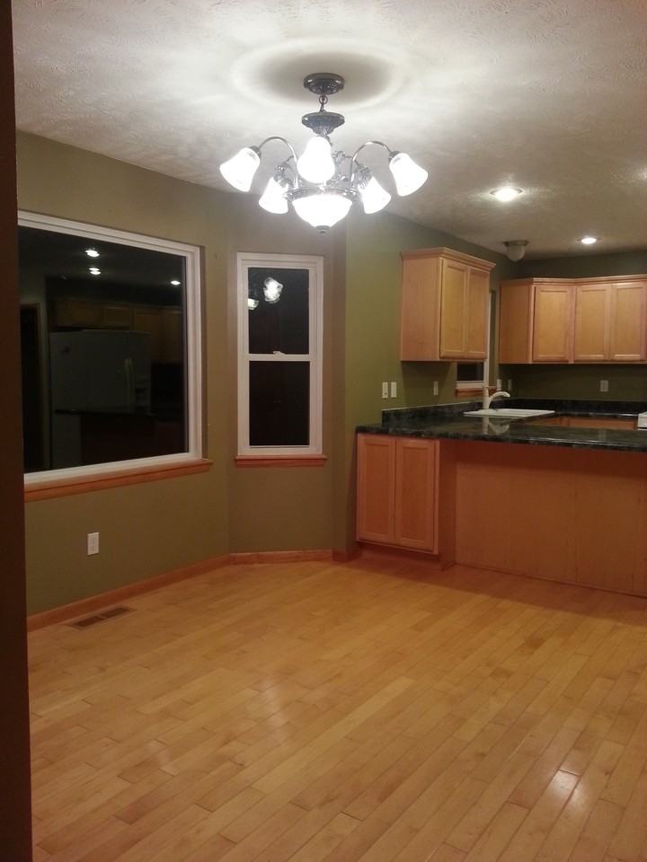 19725 Tanglewood - Photo 3 of 21