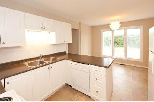 3120 Quesnel Dr - Photo 3 of 8