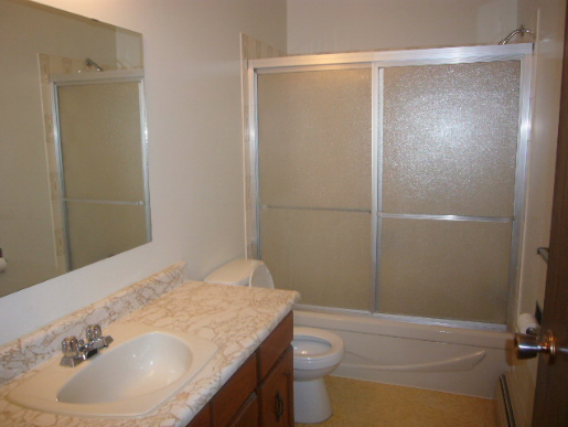 4804 46 Ave - Photo 2 of 12