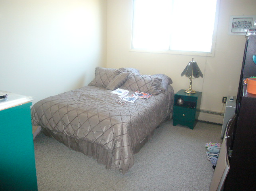 4804 46 Ave - Photo 3 of 12