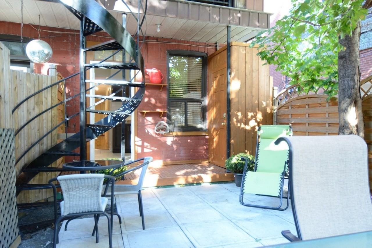 4516 Avenue des Érables - Photo 2 of 20