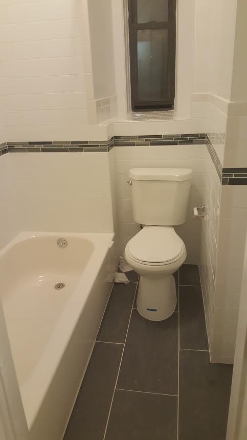 2406 Lorillard Pl 4 - Photo 3 of 6