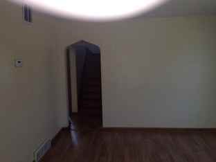 696 High St - Photo 2 of 6