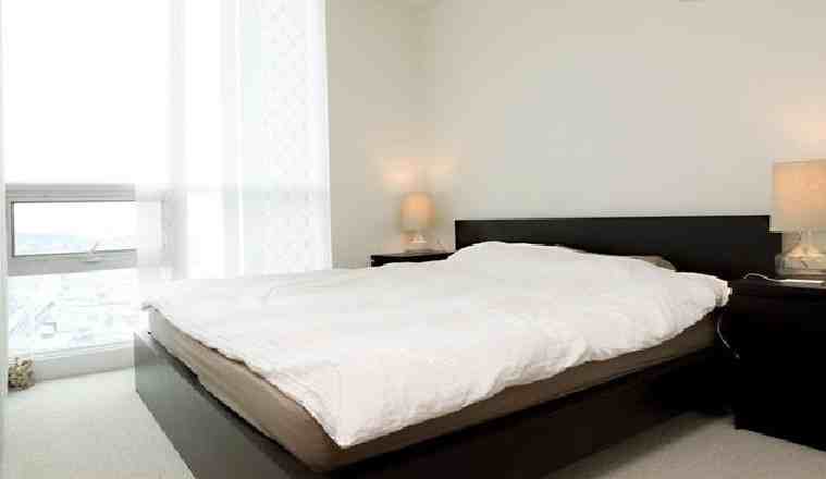 161 Elizabeth St - Photo 2 of 3