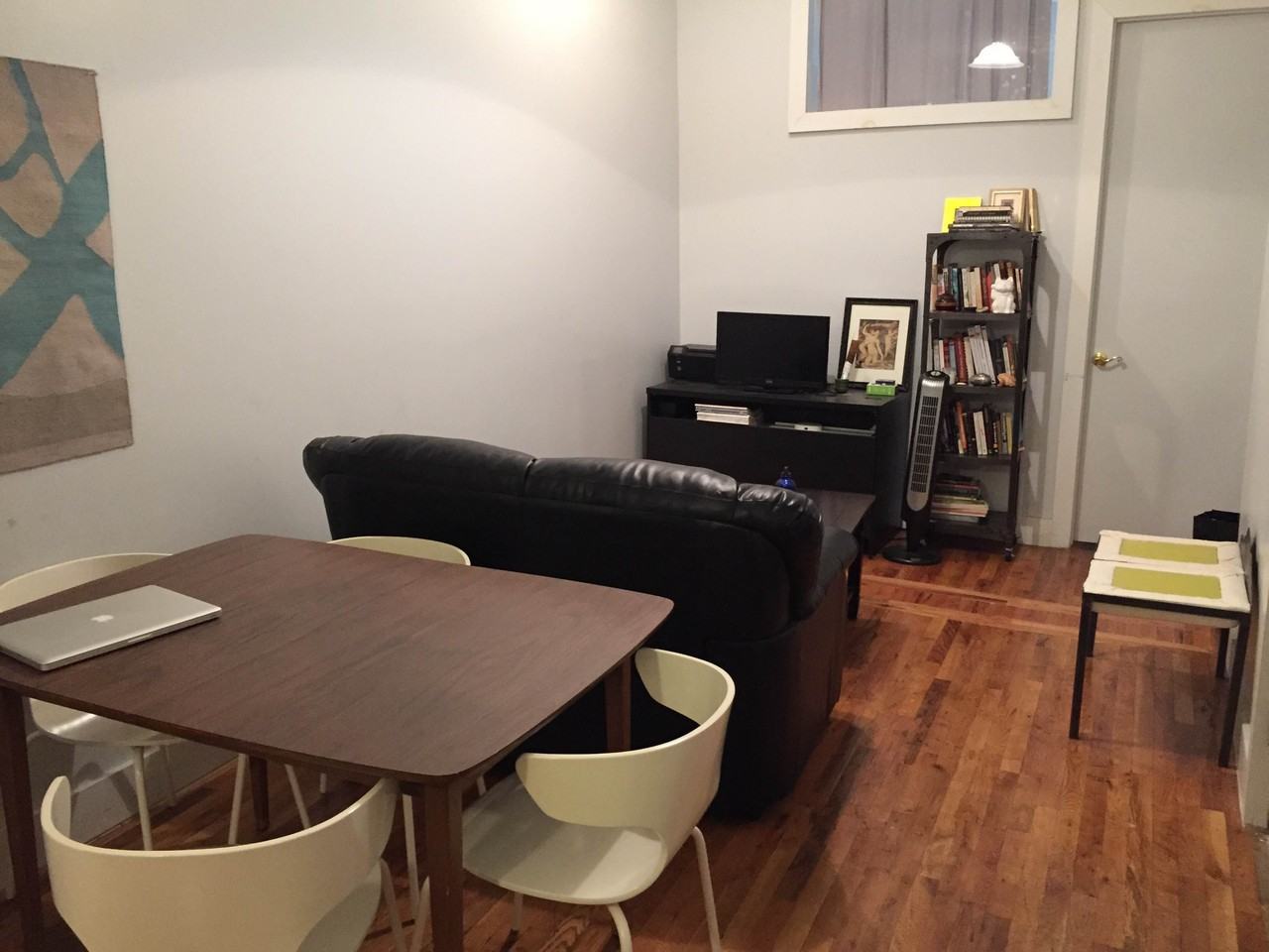 195 Irving Ave - Photo 3 of 7