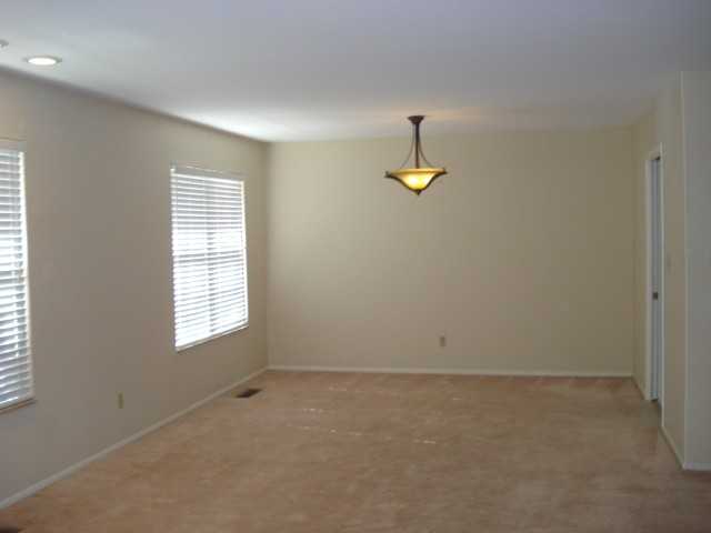 1235 Red Rock Ln - Photo 3 of 7
