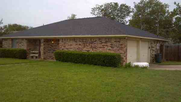 1200 Sandstone Dr - Photo 2 of 5