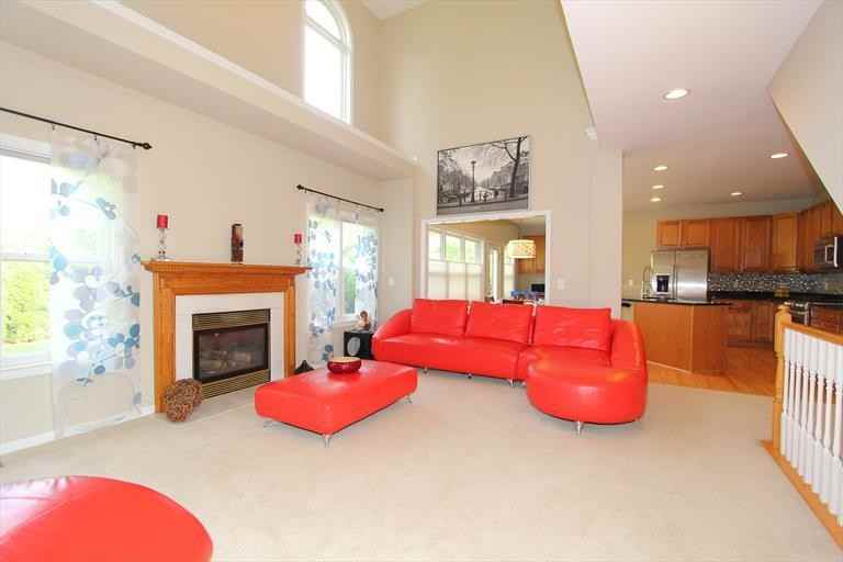 909 Merritt Grove Ln - Photo 2 of 21