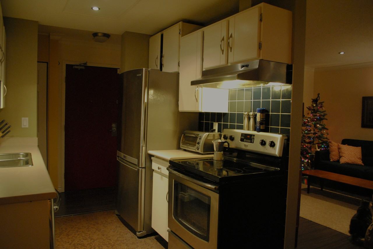 119 Agnes St #107 - Photo 2 of 10