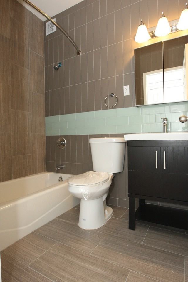 747 10th Ave #17J - Photo 3 of 16