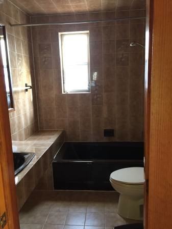 1872 62nd St 2 - Photo 3 of 6