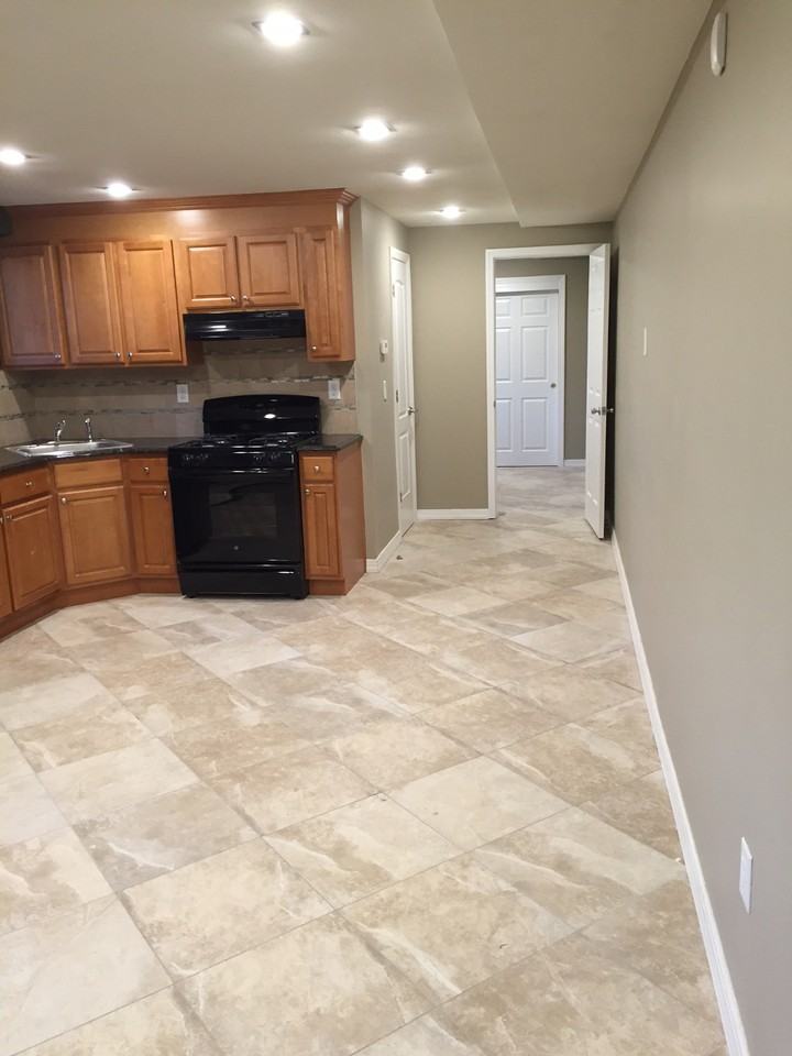 44 Pond St - Photo 2 of 12