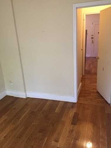 774 Franklin Ave #4 - Photo 2 of 6