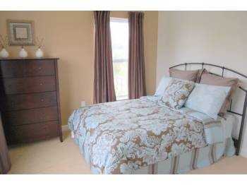 1158 E Beacon Hill Ln - Photo 2 of 4