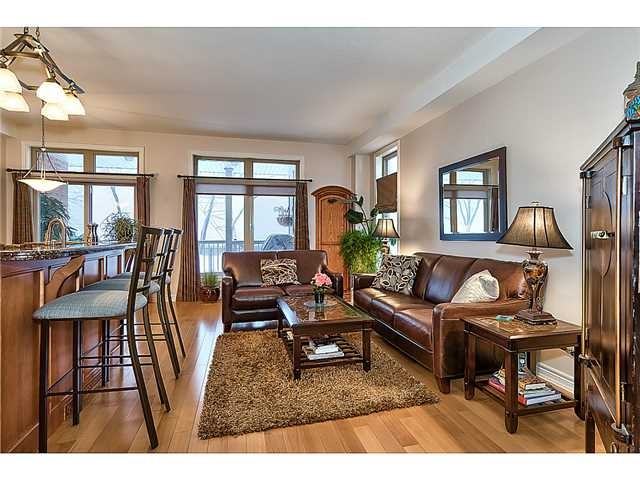 1063 Beach Blvd - Photo 2 of 5