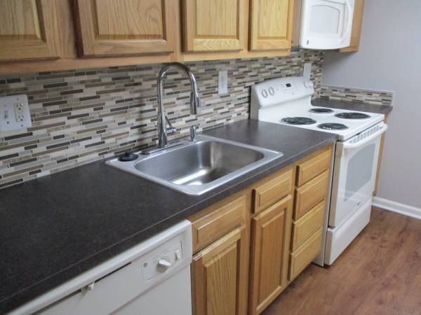 5 Rosecrans Pl #2D - Photo 3 of 5