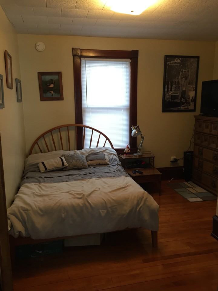 11 Como Ave #2 - Photo 3 of 8