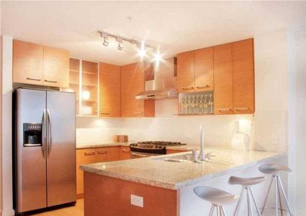 38 Front St - Photo 2 of 5