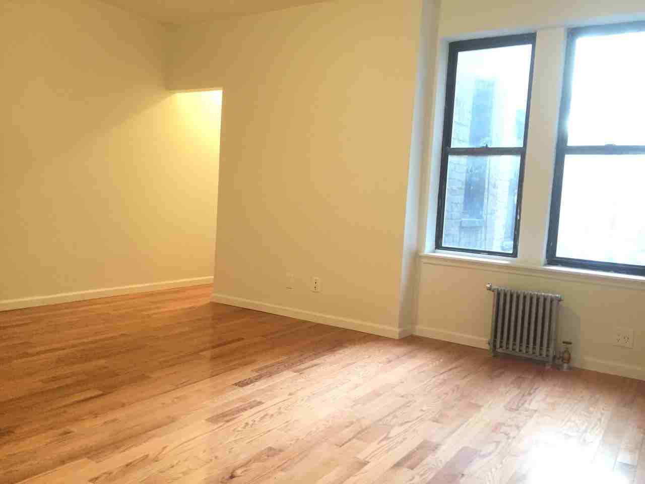 163 Fenimore St - Photo 2 of 5